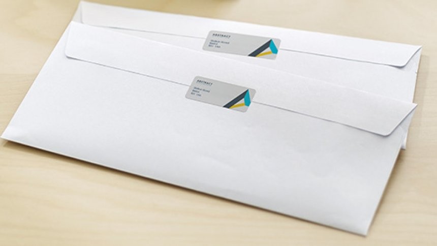 Labels for your Christmas mailing | Avery
